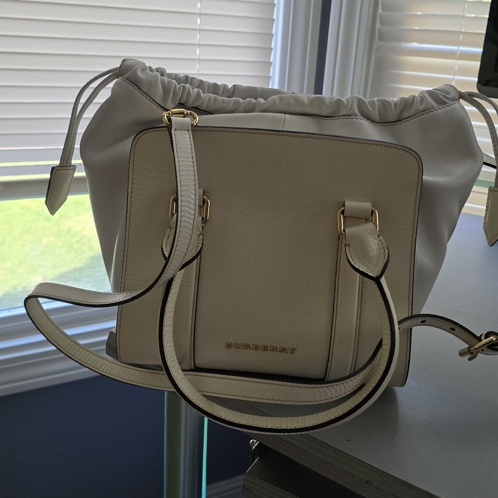 Burberry Cream Leather Shoulder Bag